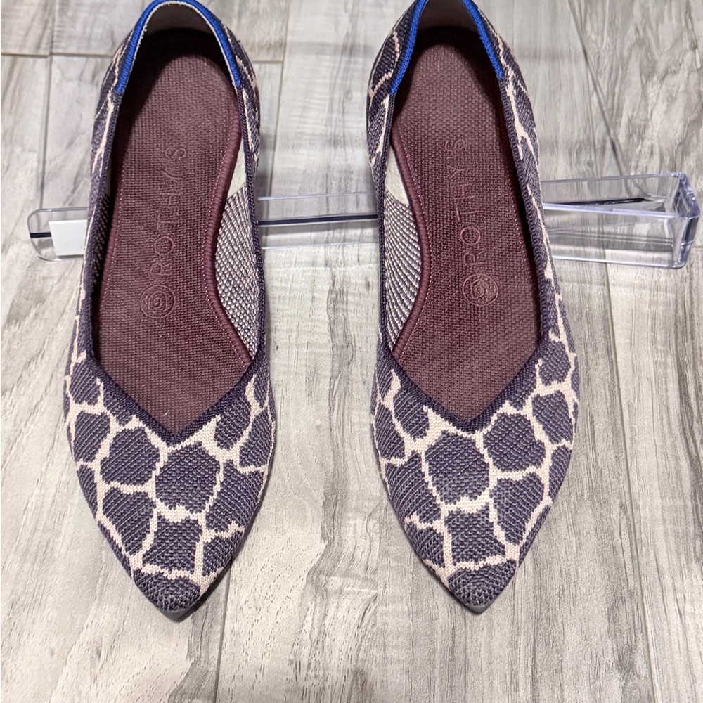 Rothy’s Women's Purple & Cream Pointed Knit Flats